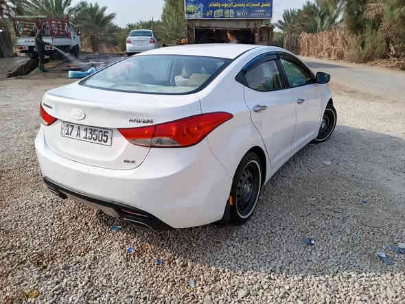 سلام عليكم
النترا موديل 2013 مكفوله من الضربه 
بيه بارد اباب السايق ولباب الخلفي من جهه العبري 
مصبوغ البنيد وقبق الجنطه اثر تكشير صبغ 
كير محرك كله مكفول حداديه جديده 
شاشه 
كامره 
تحكم استيرن 
اشاير بلمري 
تخم تاير استوني شاده 
تبريد ثلج 
باسمي شرط تحويل 
*********** 
السعر 115 وبيه مجال
