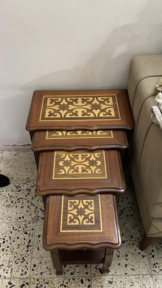 اغراض منزل للبيع نضيفه جداً
ثلاجة نوع ڤيستل طولها 180cm والعرض 60cm 

سعرها 125 الف 

طبلات نوع تركي عدد 4 نقشة وحده سعرهن 60 الف 

مكنسة كهربائية  سعرها 60 الف

كنفيره نوع سوبر اميرالد صغيره سعرها 75 الف

كنفيره نوع نوال تركية ام الريمونت الحجم الكبير سعرها 125 الف 

جميع الغراض شغالات وعلى الفحص 

بدون اي عطل واي تصليح 

للتواصل : *********** 

متواجد واتس اب 

مكاني بغداد
