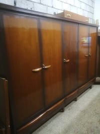 دولاب صاج • ٥ باب • نضيف