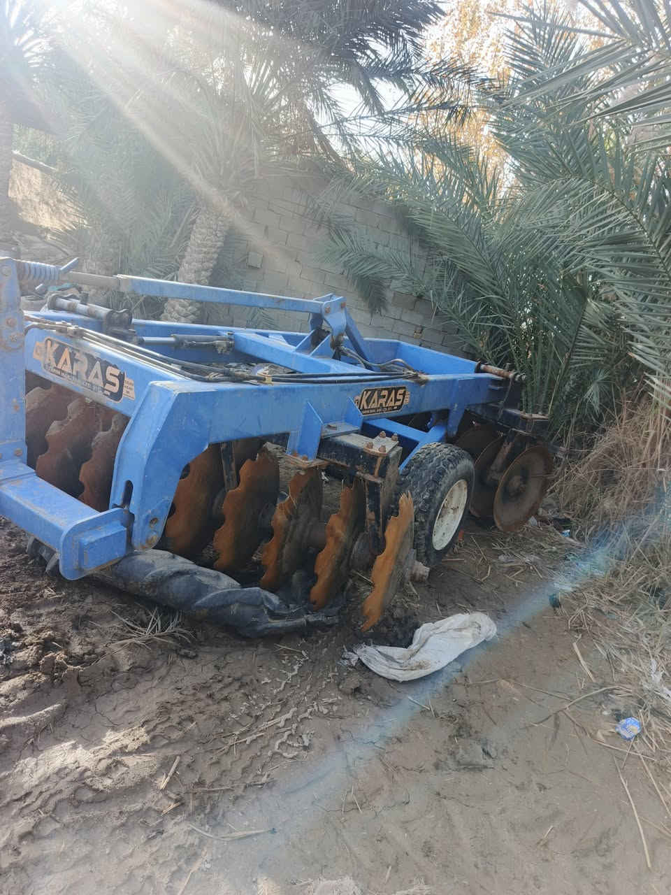 ساحبة للبيع 110 مع دسك و معدلان
للاستفسار الرقم ***********
