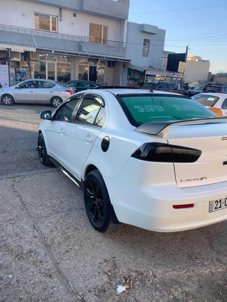 سڵاوی خواتان لێبێت
لانسەری قرش مۆدێل 2015 خلیجی مەکینە 16 
یەک پارچەو و  بةڵەیەک بۆیاخە
145000 ڕۆشتووە 
گێر و مەکینە و هەمووو شتێکی بە شەرت 
سەنەوی و ڕەقەمی تازەیە 
هەموو گیانی بە شەرت چرکەی تێدا نیە  
 نرخی ١٠٣وەرەقە و مەجالێکی کەم
*********** السليمانية, العراق
