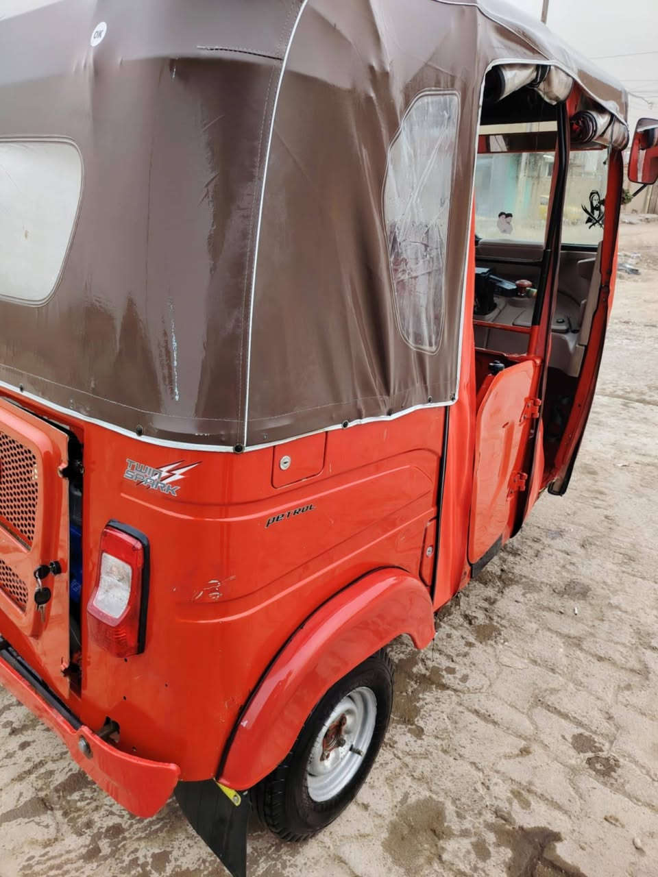 السلام عليكم تكتك ٢٠٢٢ شهر ٧ رقم وسنويه سعر ٩ بيها مجال
بغداد نهروان
رقم الهاتف ***********
