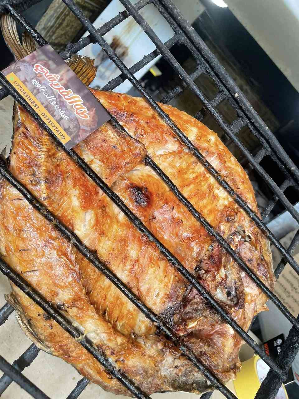 للبيع شوايه هرميه تكمه بيدي فصلتها حديد ثقيل شاصي شيلمان عرض4 متر نزال متر ونص كلفت فوك لمليون 750بيع
***********
