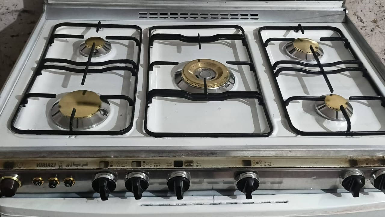 ثلاجة مجمده نفس الوقت تضيف كلش وماداخله تصليح سعر 350طباخ كرياز نضيف كلش سعر 225كاونتر تسكام ثكيله نضيف كلش سعر 250طباخ فريش مصري شغال عل فحص سعر 210ول سعار بيه مجال وضمان المكان بغداد يوجد توصيل لفحص مام لمندوب بس توصيل داخل بغداد


**إذا كنت صاحب هذا الإعلان وتريد حذفه لأي سبب، رجاءا أرسل رسالة إلى الدعم الفني**