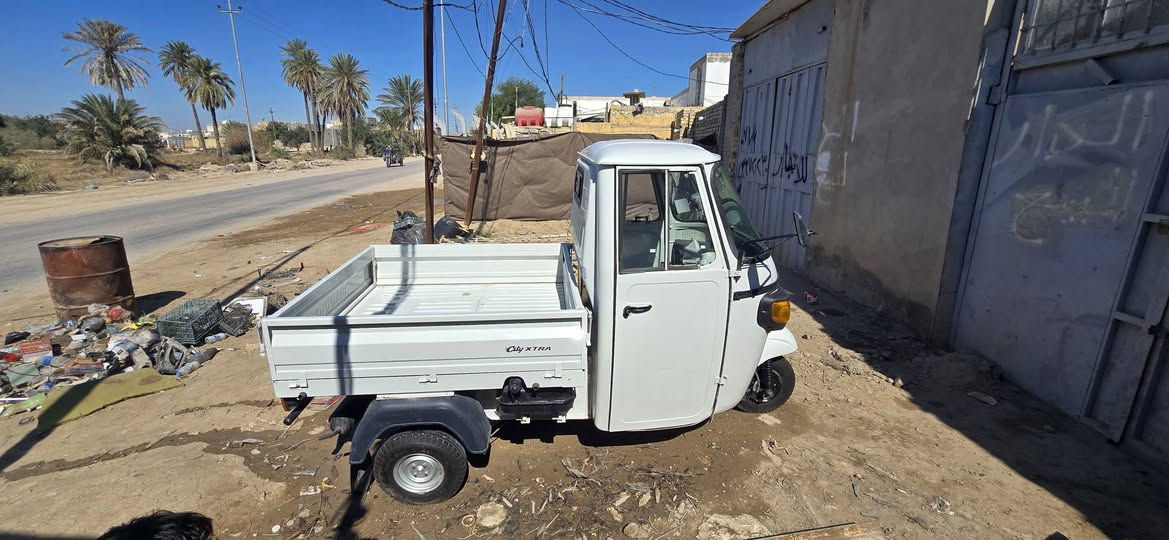 السلام عليكم للبيع موديل ٢١وكيل ماشيه كيلو متر فقط اوراق اصولي جاهزه من كلشي مكاني ديوانيه ***********
