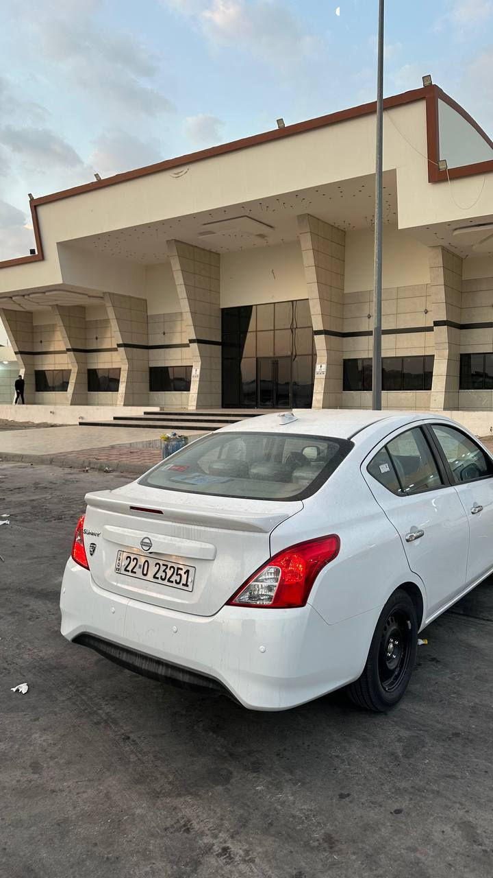 السلام عليكم سياره سني 2025 كفاله عامه ماشيه 2000 بعدها زيرو مدوشمه هندي ام لبليته الزركه شاشه جبيره اندرويد مامتعوبه استخدام شخصي كفاله حتئ من الزلغ ع وضع الشركه شركه الرحمه حره العنوان البصره الجبيله شارع مول تايم سكوير
السعر /130 وبيها مجال بسيط 
الرقم /***********. بس واتساب
الرقم ***********.  متواجد سيم كارت
