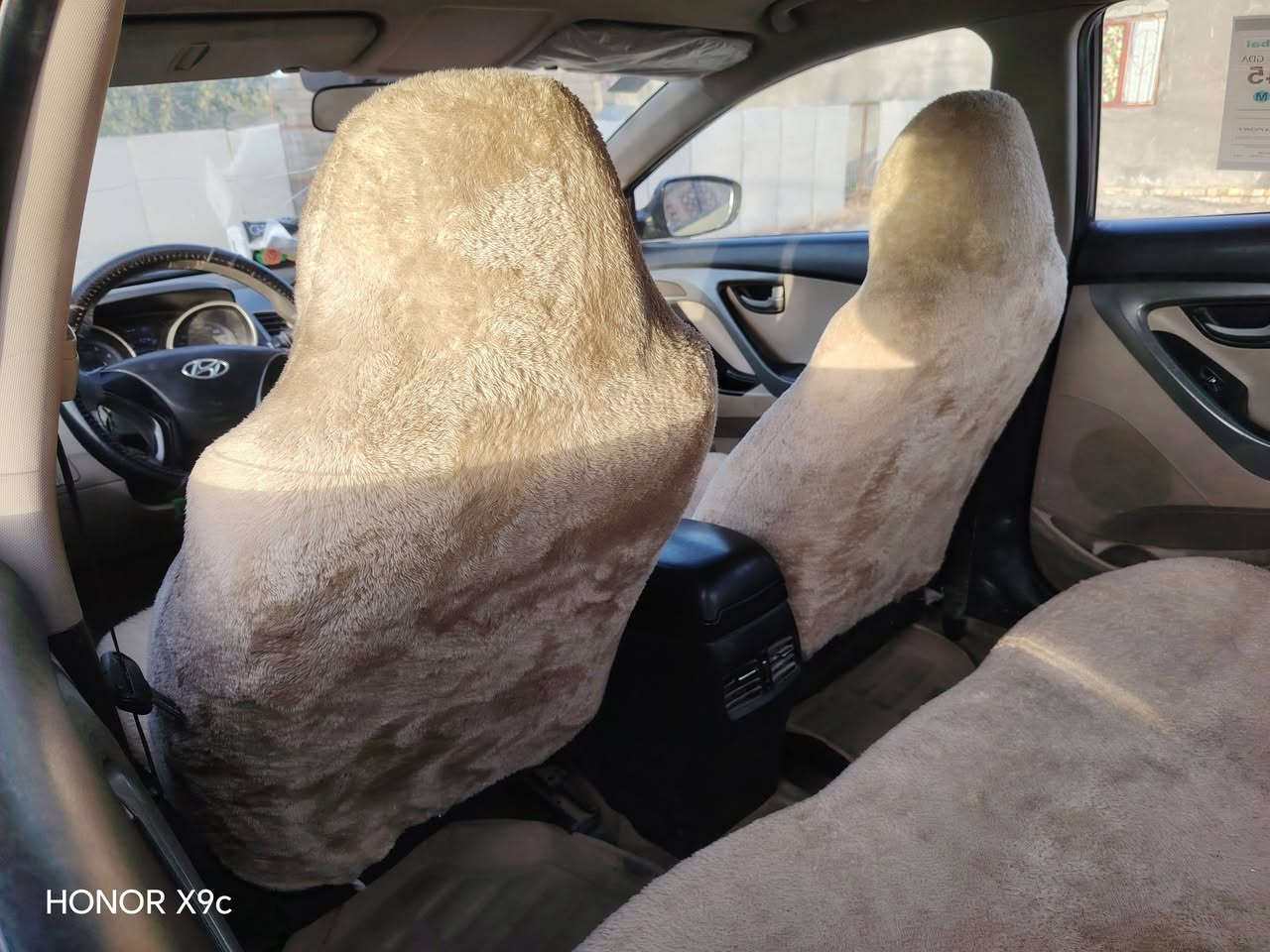 سلام عليكم النترا 15 رقم مثنى مداور ثاني يوم بيه تبديل بنيد وصندوق  مكينه 1800  كير تبريد مكينه شرط السعر 115 وبيه مجال *********** مكان سماوه ال عبس
