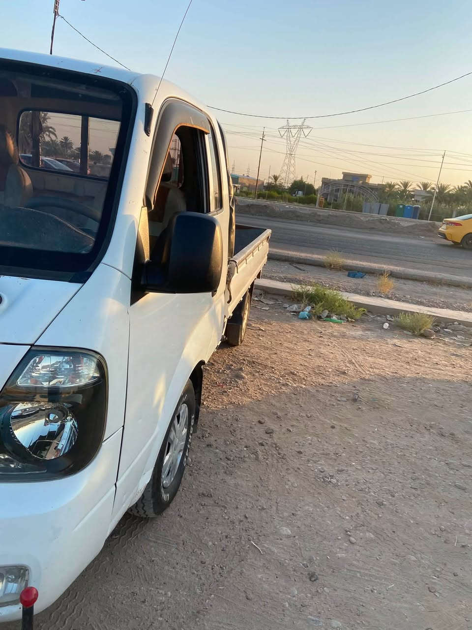 سلام عليكم
كيا حمل موديل ٢٠١٣ واسط 
سيارة جاهزة مابيها نقص عدا تبريد 
كير مكينا اكسل شاصي مكفوالات 
حادث سيارة البنيد مصلح ودوسات معمرة فقط 
مكان سيارة بغداد الدورة 
الاتصال ***********
***********
