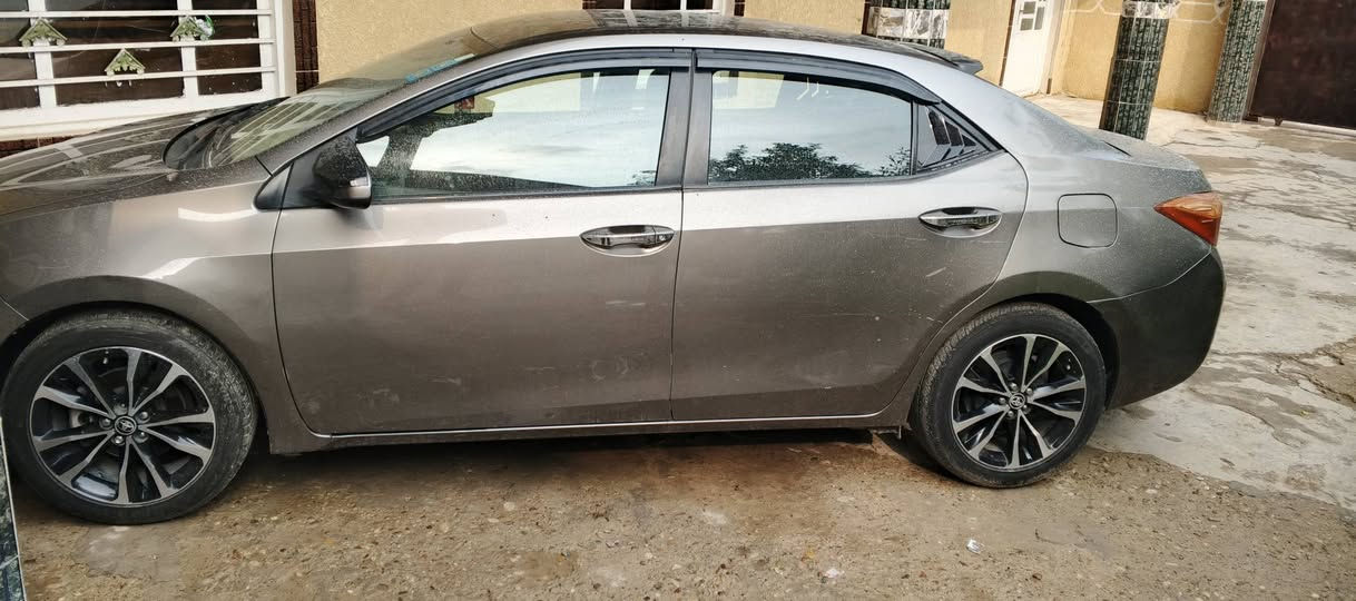 سلام عليكم 
سياره كورلا موديل 2018 رقم بغداد دولي باسمي وارد امريكي ضرر جاملغ الامامي ( وبي دواخل شي قليل بداية لغد وبيها حالوب ) وبيها جاملغ خلفي وباب صبغ اثر جراد فقط محرك كير صدر تبريد خير من الله مواصفات LE معروفة السعر 122 وبي مجال مرفق صور الحادث معا سونار 
رقم الهاتف/***********-***********
مكان بغداد الراشدية 
متواجد عل نت
