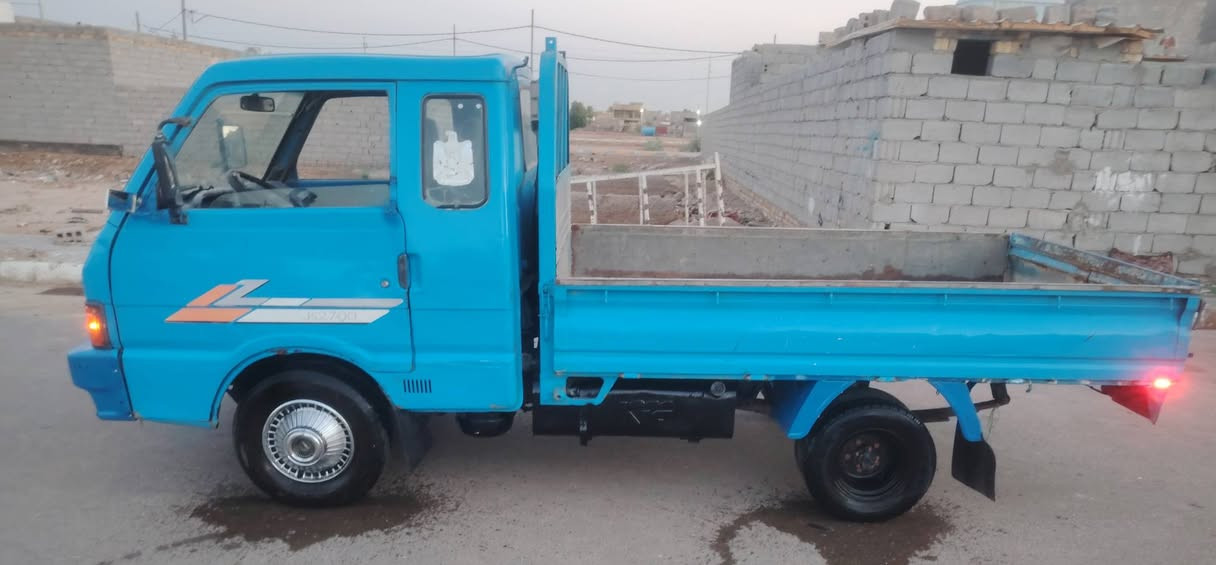 السلام عليكم كيه للبيع موديل 93 رقم بابل مكينه بيه خيط بخار كير اكسن شاصي مكفول رقم شاصي واضح حداديه نضيفه كهربيات شقاله تايرات نضاف باور شقال جاهزه السعر 38  المكان واسط ***********
