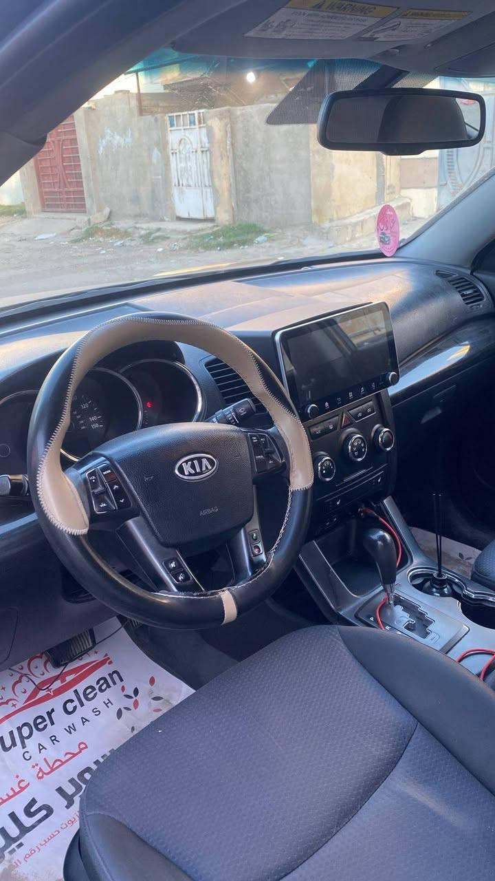 سورنتو 2013
السعر 120 

نضيفه مال بيت رقم بغداد انكليزي تحويل مباشر 

بنيد مفتوح وراجع نفسه

كير مكينه كفاله

تبريد تدفئه كامل

مكانها منطقة الغزالية بغداد

***********
