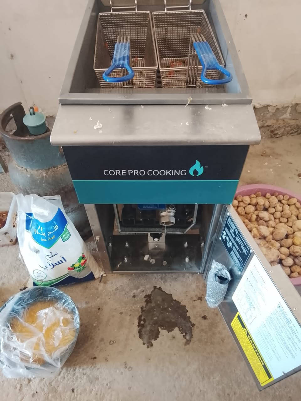 سلام عليكم. قطع لإنتاج تقشير وتقطيع شبس ونفكر وطهي المواد الغذائيه مستخدم يومين فقط بسعر مناسب


**إذا كنت صاحب هذا الإعلان وتريد حذفه لأي سبب، رجاءا أرسل رسالة إلى الدعم الفني**