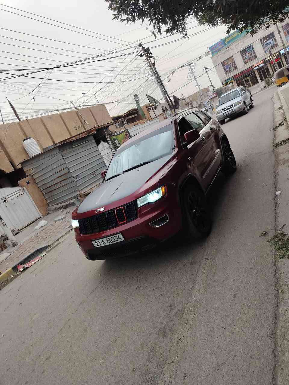 ٱلسلام عليكم جيب لاريدو مديل2012 فول مؤاصفات  رقم بغداد دؤلي هزه ؤرقم جدد تحؤيل مباشر بسمنه سياره جاهزه ؤحلؤه ماشيه 95
مكينه 8 كير ؤمحرك مكفؤلات شلعه ؤمعدل طيران نشاطه فؤل 
تخم تاير ؤيل جدد كهربائيات كلهه شغاله 
بصمه ابواب بنرامه طكتين 
بصمه تشغيل 
استيرن كهرباء 
شاشه جبيره كامره خلفيه
حساسات خلفيه 
كشنات كهرباء خزن ميمؤري 
داخل بيجي مطعم صاج 
جنطه كهرباء مري قلاب 
شاشة اعطال دمام خلفي 
تحكم استيرن جهتين منضؤمه زنؤن 
السياره بيهه 4 قطع صبغ بدؤن دؤاخل بدؤن ايرباك كلهن سليمه سؤنارهه بلمنشؤر 
السعر137وبيهه مجال قليل
مكان بغداد/***********
