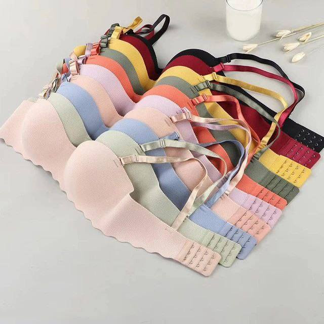 #جديدنا لاينتهي👙
حمالة صدر نسائي👙
درجة اولى…اسفنجة بدون عظم 
كوالتي عالي وخامة راقية✔️
✨ قطعه واحده  مسطح ماتبين تحت ملابس 
✨القماش تركي درجه اولى 💯🇹🇷
✨مريحه جدا بالبس 
✨حمالة الصدر غير مقصوصة بدون خياط 
✨وتسمح بمرور الهواء 

القياسات :- 32/34/38/39
5الوان متوفرة:-
(ماروني-بصلي-بيجي-وردي فاتح-اسود) 

السعر خاص
🚘 يوجد خدمة توصيل لجميع محافظات العراق ٤ الاف 🚘


**إذا كنت صاحب هذا الإعلان وتريد حذفه لأي سبب، رجاءا أرسل رسالة إلى الدعم الفني**