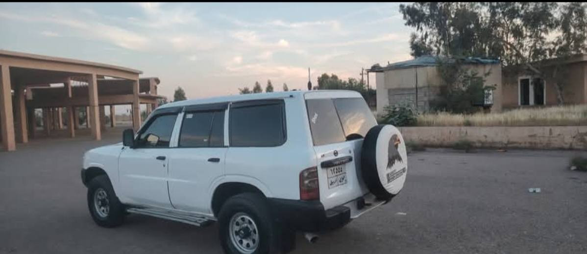 ریکلامی تایبەت..
نیسان پەترۆل 2002  بۆ فرۆشتن.
محسن  غاز و بەنزینە شاشە ئەیپاتە
ناوی لەحاسیبەی نیە
شانسی هیچی پێوەنیە شانسی نەتەقیوه
گێرو مەکینەو تەبرت و دەبل ئەکسلی بەشەرتە
سبوغ عامە پێش و پشتی کەپسە هیچی پێوە نیە بەلای سەیاقی دا وەرگەراوە
چوار تایەی نوێی لەژێرە
توندوتۆلە مالی دۆستە
نرخی 68 گەڵاو معامەلە.
ژمارەی خاوەن کاڵا *********** كويسينجاك, أربيل
