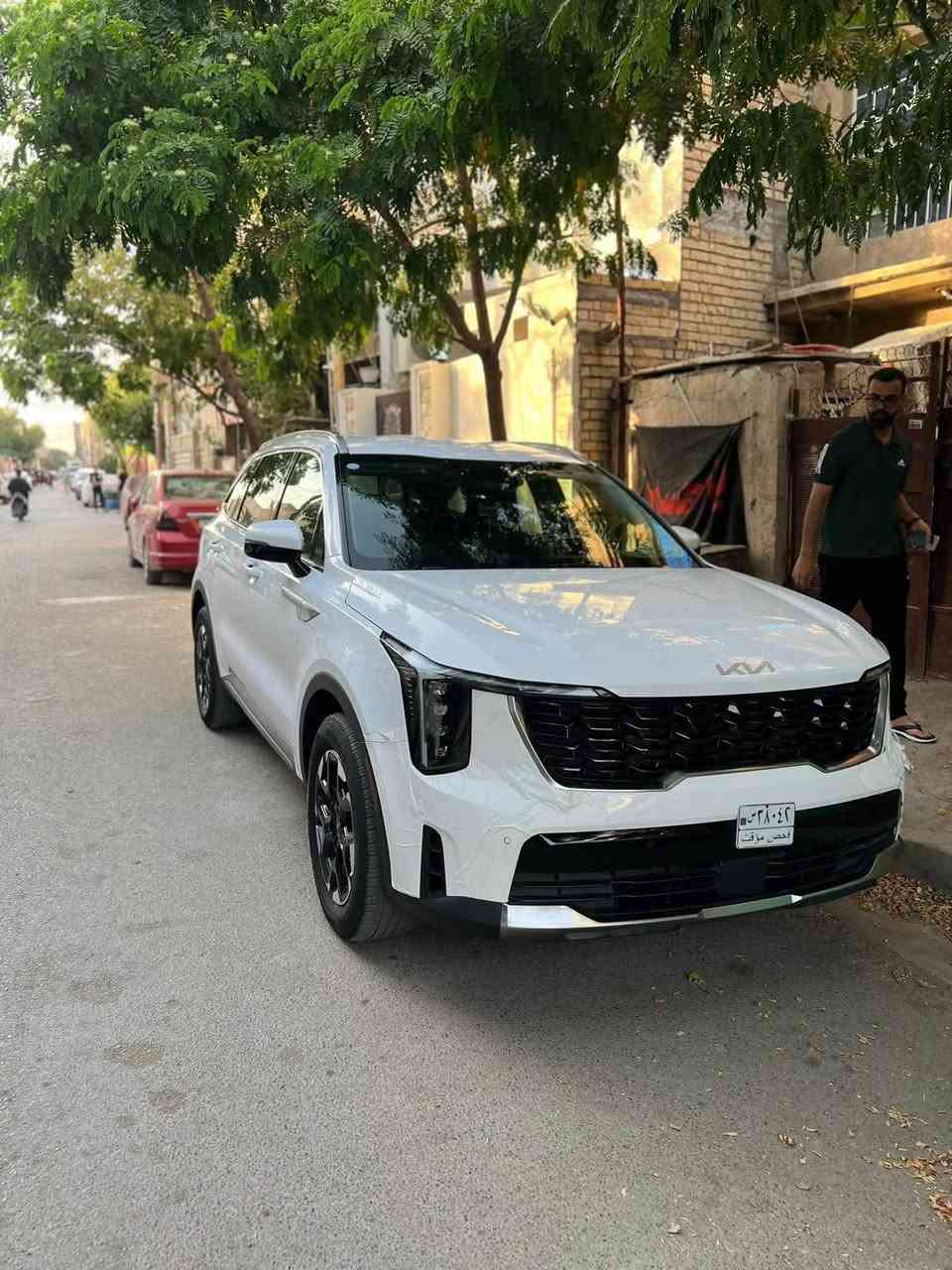 سلام عليكم
سياره سورنتو للبيع سياره جديده وارد امريكم بيه بس بارد عله كد شبر بل جاملغ ولباقي كله كفاله 

سياره حلوه وكفاله 
سياره بعده ما مرقم 
فول موصفات ما عده تنته سياره حلوه ونضيفه 
السعر 234 وبيه مجال بصيط 
*********** 
عنوان الشعله بغداد
