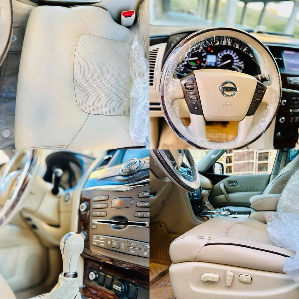 ...﷽
Nissan patroll platonum 2014... 

نيسان باترول 2014  فئة پلاتينيوم 
🔹محرك 8سلندر(5.600)
🔹محرك صغيره مرغوبSE
‎وارد خليجي المحرك المرغوب 
‎فول مواصفات SE

‎فول فول مواصفات🔹
‎سلايد ، ،زنون بلادي
‎كشنات كهرباء جلد
,5كاميراة
 .كشنات تخزين , 
‎,ثلاجة 
,صندوق شفط
 , ,تحكمات ستيرن
 ,ستيرن كهربائ.
DVD
ماشية136ألف

‎
‎محرك كير بشرط مامفتوح 🔹
‎سيارة حيل نظيفة كلشي عل بلاد لوك
‎سنوي كلشي جديد 2029 مدفوع 
‎باسمي السنوية بشرط تحويل وغرامـة
‎
🔸سعر288
مكان السيارة سليمانية
***********
