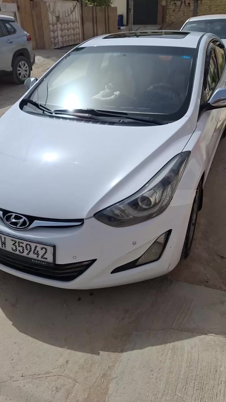 متاح النترا ٢٠١٥ رقمه بغداد دولي بأسمي مكفوله كفاله عامه ماعدا خشم البنيد بيه صبغه الاصلي انشلع بمقدار ٤ أصابع وشبر بارد بباب العبري والباقي مكفوله من الصبغ وللضربه والبارد والسياره فول مواصفات وماشيه ١٥٦ الف كيلو وسبير مانزل ومكفوله من كير ومحرك وحداديه وتبريد وباقي التفاصيل بالفيديو مكاني الحله البكرلي وللاستفسار *********** واعتذر على الرد بالتعليقات وسعره ١٣٠ وبيه مجال
