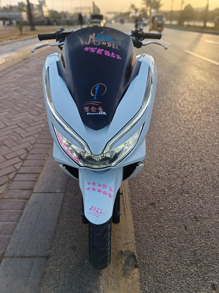 سلام عليكم بي سي اكس جيل ثالث مديل 20مكينه 150مكفوله كفاله ماشيه 26سعر 14ونص رقم ***********
