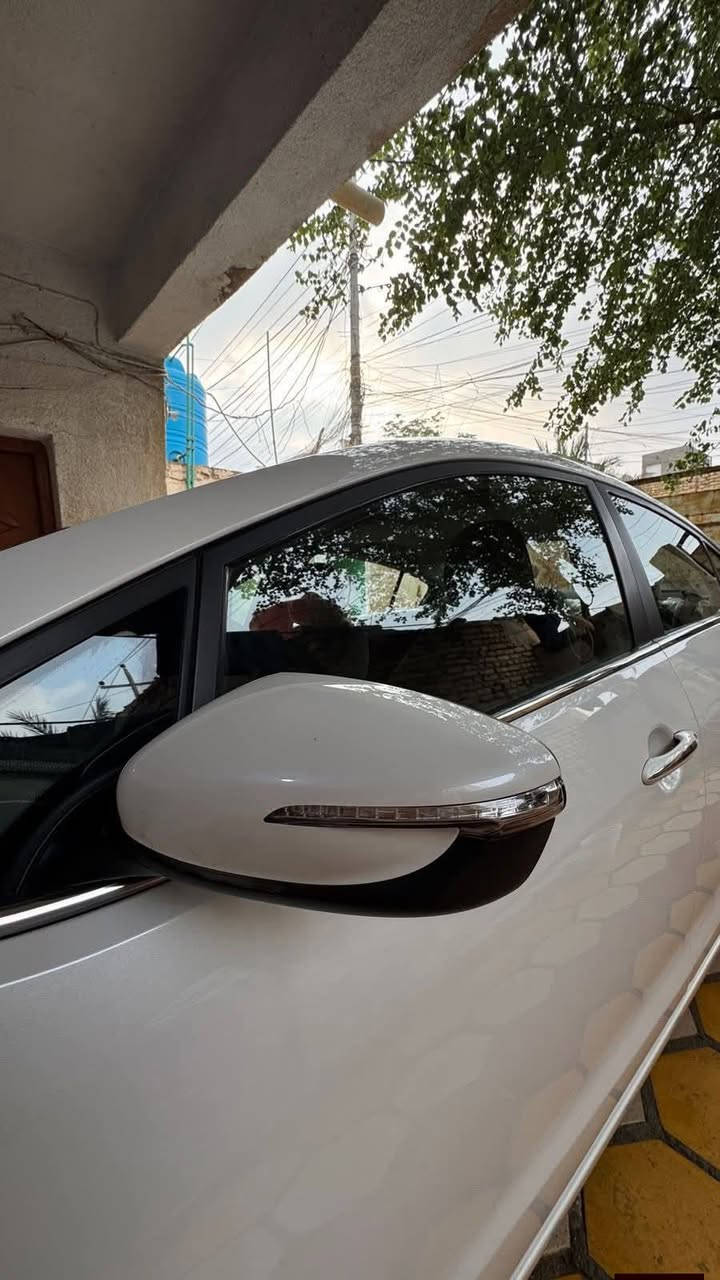 سلام عليكم
البيع كيا سيراتو 2014 خليجي 🥰 

انضف سيراتو بموديلها 

السيارة شرط احلة من الصور ونصبتها تخبل 

السيارة بيه جملغ امامي نفسه بي صبغ فقط 

جديدة وبالخير عالياخذها 

السيارة مال جناي

مواصفات 

لد امامي لد خلفي 

كشنات نص كهربائي 

فول حساسات 

شفتات بالستيرن 🚀

اشاير بالمري 

مري شفط مع السويج 

شاشة اعطال

ماشية 170 حقيقي 

ويل كب 5 حجم 17 

تبريد ثلج 

محرك 1600 دوش 

كير 6 نمر 

رقم اربيل وكاله او تحويل

حدادية البارحة. مسويه كوله

السيارة شرط سونار 

ترايك لبصرة ربع مابيها نقص 

السعر 125 وبي مجال 

مكاني النجف الاشرف 
شارع الروان

*********** وتساب وتصال 
مفتوح سعر السيارة  122
