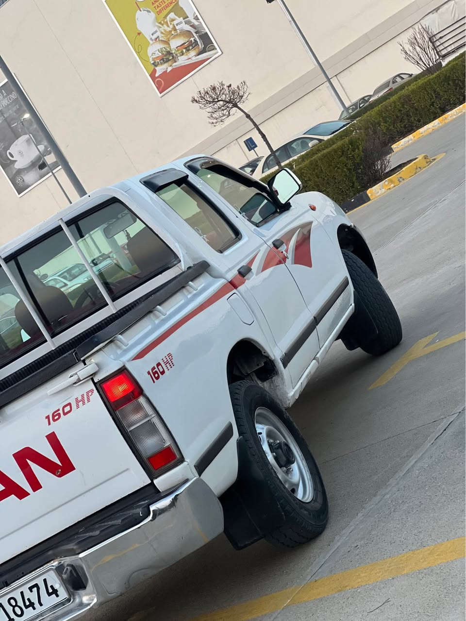 سلاوتان لیبیت هاوریان. نیسان پیکاپ ٢٠١٣. ناو سور تایەی تازە سەنەوی تازە گیرو مەکینەو. تەبریت بەشەرت
٤ پارچەو نیوی بۆیاخە.  بی وەرگەران  بیشان 
*********** السليمانية, العراق
