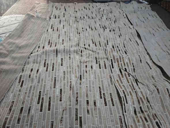 فرشات للبيع عدد 4 قياساتهن 4 × 5 ثلاث فرشات واحده 3,50×4 هذا رقمي ***********مكان كركوك
