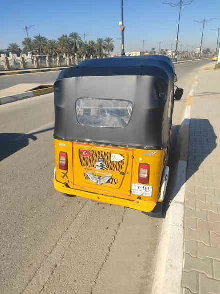 تكتك موديل 21 للبيع مرقمة ديالى سعرها 7 مليون وبيها مجال 
استفسار أكثر اتصل ع الرقم *********** وتدلل
