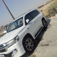 لاندكروز • ٢٠٠٩ • محدث داخل وخارج