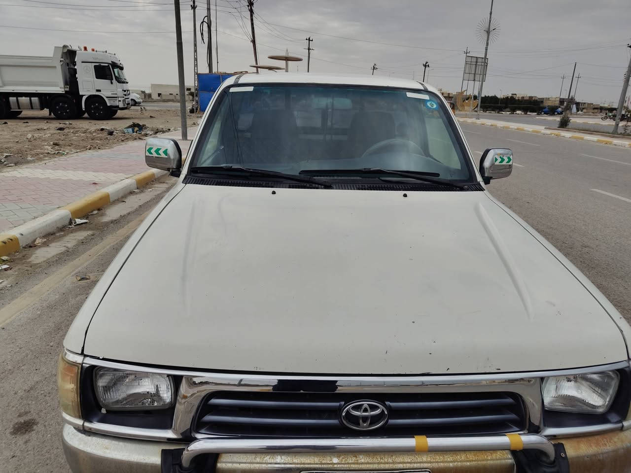 السلام عليكم بيكم جمره /2001/ رقم بغداد/بسمي تحويل ثاني يوم/مكفولة كفاله عامه سعر 88 وبيه مجال بسيط بيع مستعجل رقم تلفون ***********
