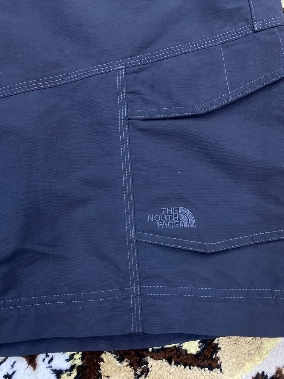 The north face
قطعة اصليية 
اورجنال
صناعة اندنوسيا 
قياس XL


**إذا كنت صاحب هذا الإعلان وتريد حذفه لأي سبب، رجاءا أرسل رسالة إلى الدعم الفني**