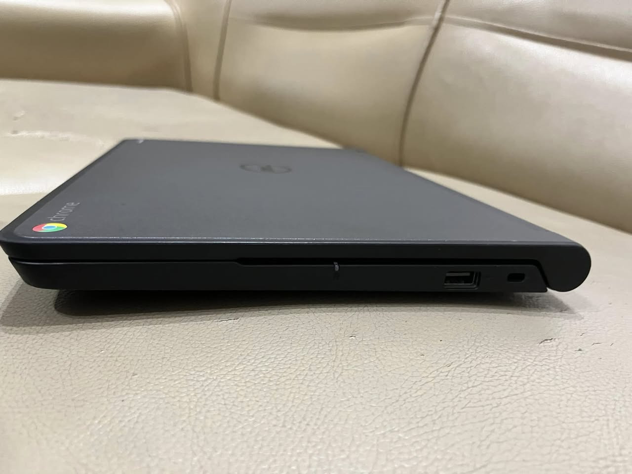 مستعمله حلوه ونضيفه طوني سعر ؟


**إذا كنت صاحب هذا الإعلان وتريد حذفه لأي سبب، رجاءا أرسل رسالة إلى الدعم الفني**