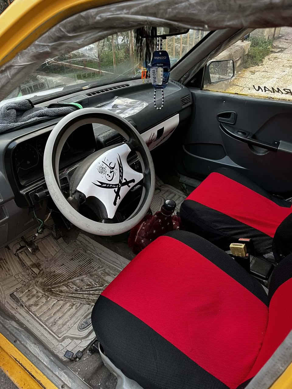 سلام عليكم

سايبه 2010 

كير ميكنه شرط

شاصي تقويه فقط 

كاربون بانزين بيها 

سنويه ما ساقطه 

تبريد شغال 

هيئه وغرمات مصفره 

خيسانات مابيها فقط بس دوسه شويه 

شرط الوكاله والتحويل 

السعر 24 وبيها مجال


**إذا كنت صاحب هذا الإعلان وتريد حذفه لأي سبب، رجاءا أرسل رسالة إلى الدعم الفني**