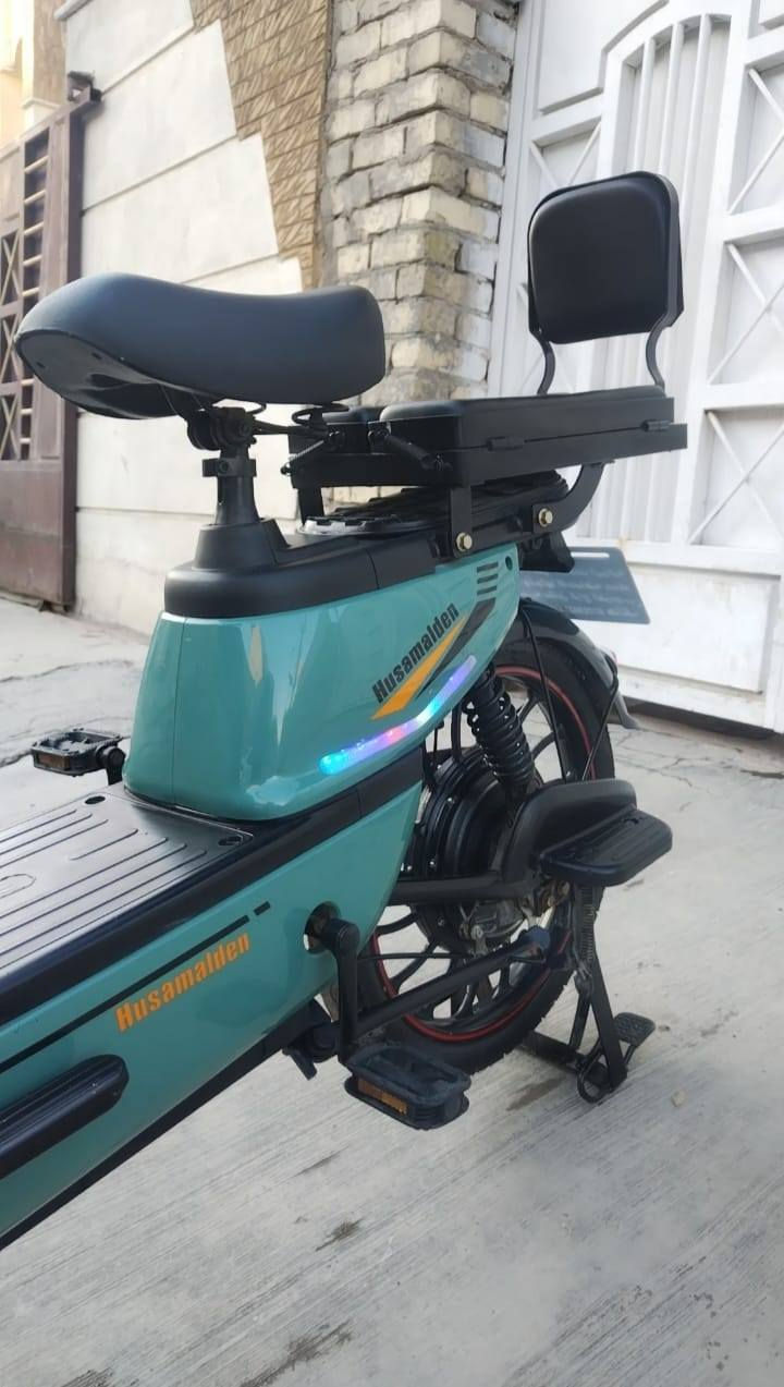 السلام عليكم دراجه شحن حجم 20 لون زيتوني دراجه بعده لوك اخت الجديده استخدام قليل موديل 2025 كامله كل نقص مابيه وياه بصمه وسويج وشاحنه الاصلي
السعر 325 الف
العنوان بغداد الامين الثانيه 
رقم ***********
