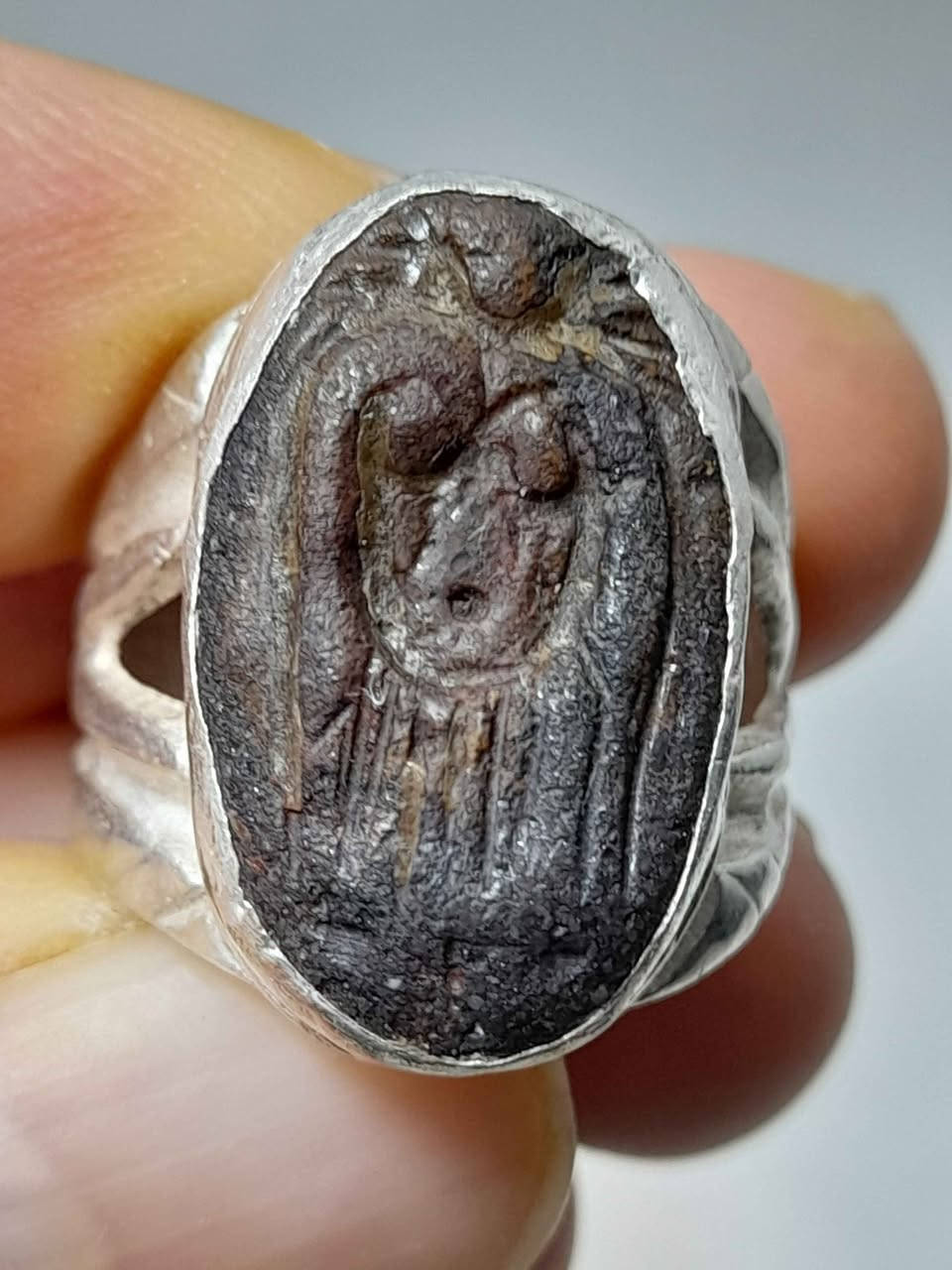 ‎خاتم فضه 925 بحجر هبهاب مرصود قديم صياغة يدويه عراقيه جميله السعر 150وتصيل 5‎ حلة, بابل


**إذا كنت صاحب هذا الإعلان وتريد حذفه لأي سبب، رجاءا أرسل رسالة إلى الدعم الفني**