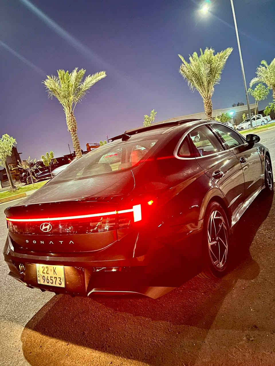 السلام عليكم هونداي  سوناتا 2024 فول الفول 
بانوراما/ويل كب الجبير/رادار امامي وجانبي وخلفي/قيادة ذاتية
تحديد مسار/نقطة عمياء/شاشة جبيرة متصل/فول تحكم استيرن
لد مسطرة امامي خلفي/لايتLED/ بك لايت LED/ تدفئة كشنات
بصمة ابواب وجنطة/تشغيل عن بعد/ابل كار بلي/اندرويد اوتو
اوتو هولد/3 وضعيات قيادة/مكينة 2500 cc /كير 8 سرعات
شحن واير ليس/ شفتات ستيرن/ ماشيه 24ميل قابل للزياده
حادثه بنيد صبغ واشويه بل جاملغ ومسويله سونار جديد رقم أربيل الجديد 
***********
رايدها 195
