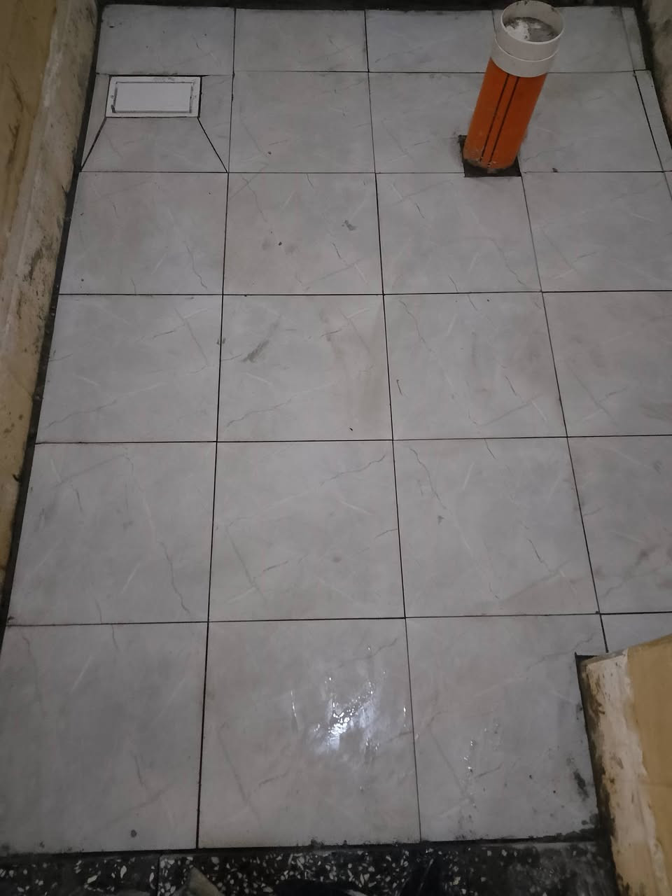 سلام عليكم خلفة تطبيك كافة السراميك جدران ارضيات 

مرمر كاشي بورسلين بايات درج عمل لوح بورسلين ترميم 

بيوت لتزام بل عمل سعر مناسب مكاني ***********

