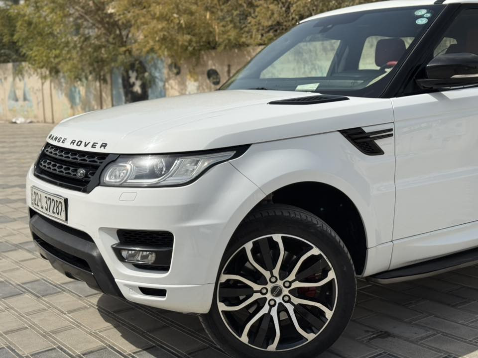 رانج روفر سبورت ٢٠١٥ عائلية  سبعة راكب  مكفوله من الصبغ ٦ سلندر سوبر جارج مواصفات عادية se ماشيه ١٣٠ الف كيلو السعر ٢٥ $
***********
