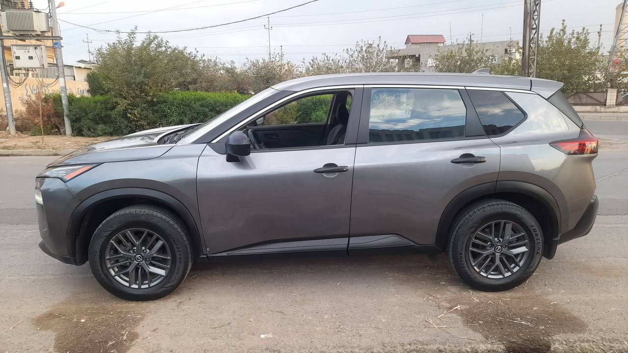 نيسان روج موديل 2021 اربع سلندر مواصفاتS دبل اكسل خمس مود قيادة رادار امامي خلفي اوتؤ هولد بريك بسمة, السنوية جديدة لحد2030 السعر 190بها مجال 
***********
