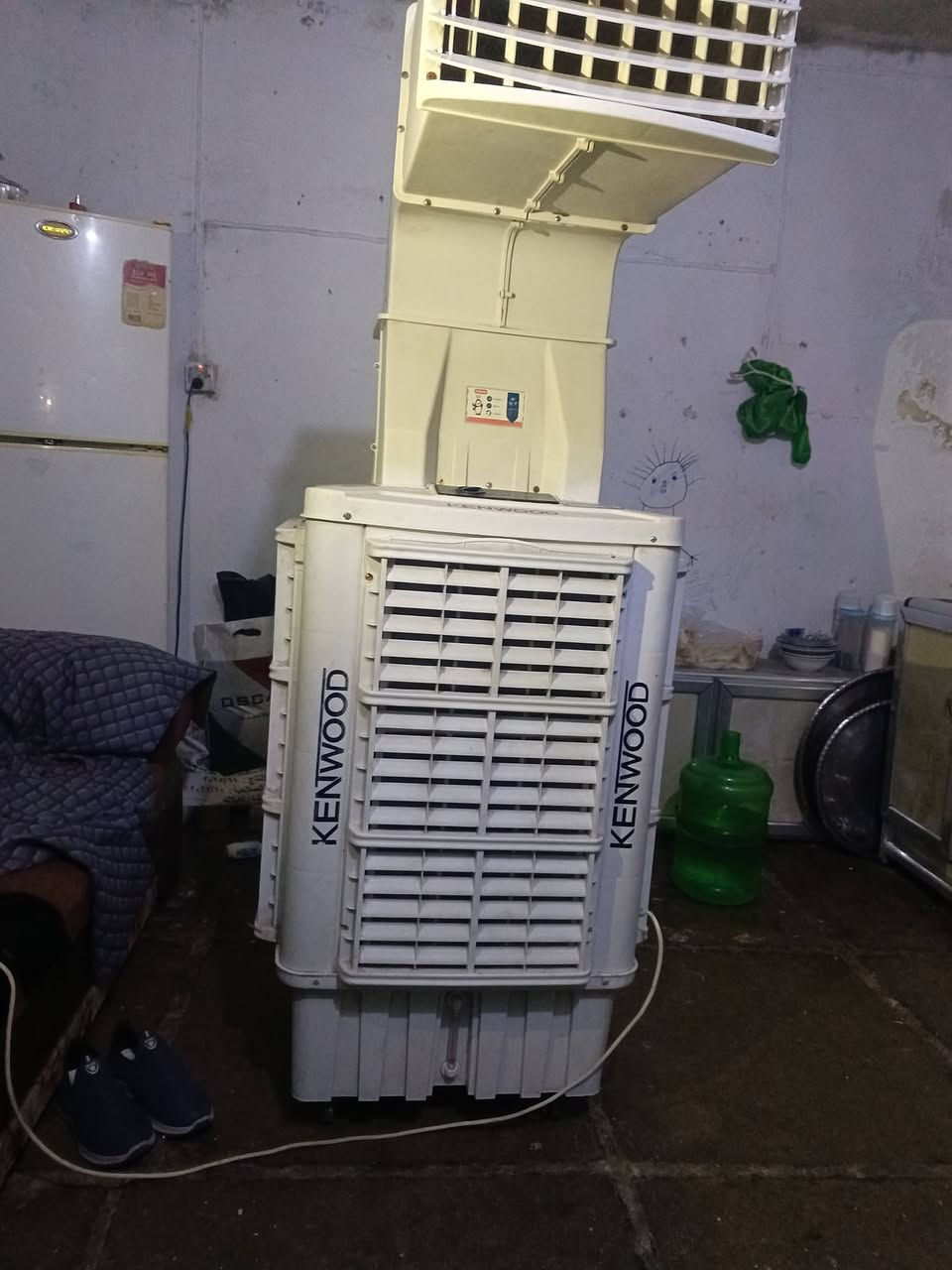 مبرده ام خرطوم حجم 60شغاله فول سعر 200وبيه مجال مكان مدينه الصدر قطاع 18 تصال عل رقم ***********
