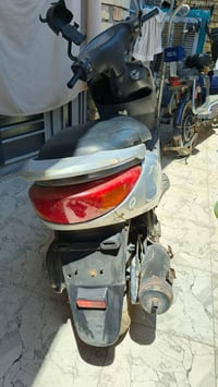 بريز • نضيفة • عليها مجال