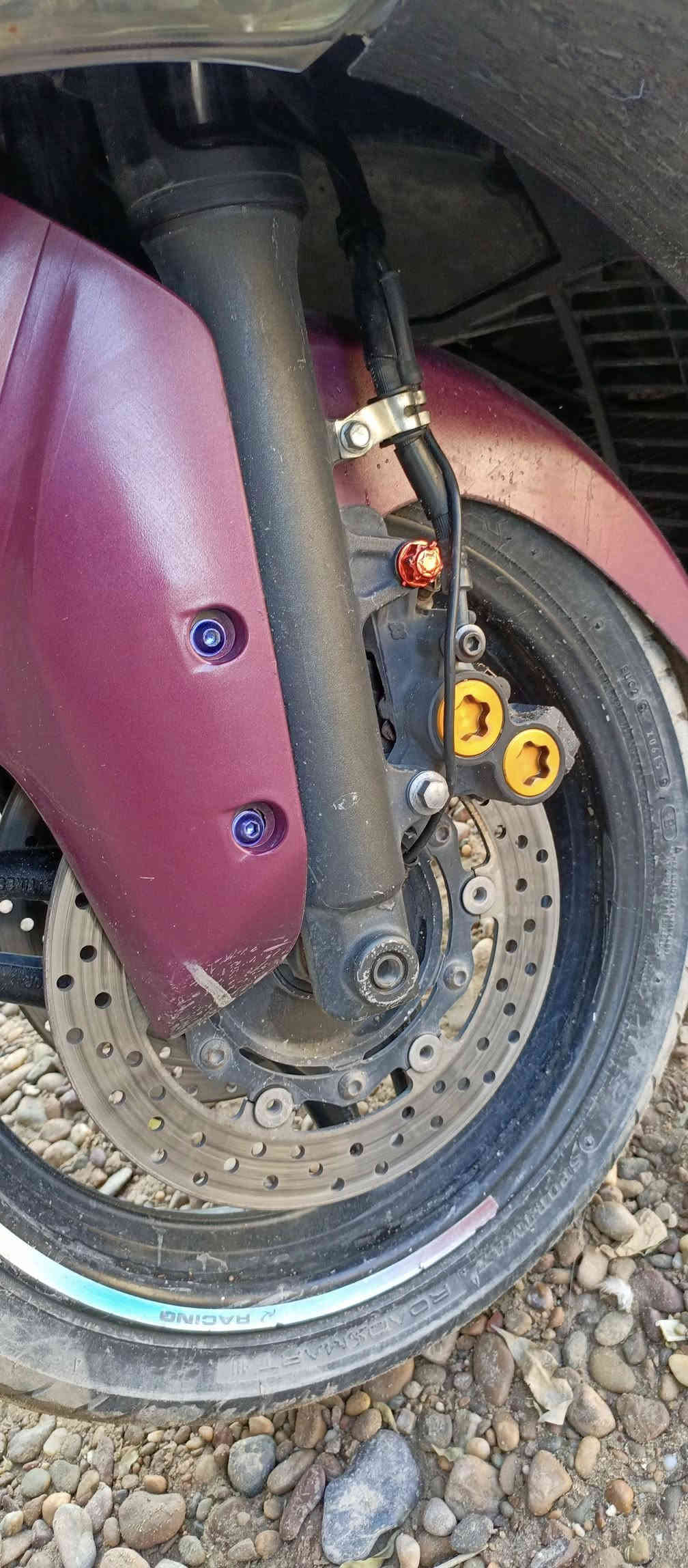 سلام عليكم تي ماكس 11 للبيع او مراوس مكينة خير من الله مكفوله لا صوت ولا شي صالنصة  اصلية مال 14 تجوة  مال 14 شلعة معدل حلوة مسوي إدامة كاملة صار شهر  تاير خلفي جديد اشاير وماصده خليه  دراجه سعره 23ورقه بسعر ٨ مكان  بغداد الزعفرانيه رقم ***********
