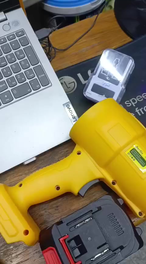 مع بطارية وشاحنة ١٥ الف فقط 
على اول تم


**إذا كنت صاحب هذا الإعلان وتريد حذفه لأي سبب، رجاءا أرسل رسالة إلى الدعم الفني**