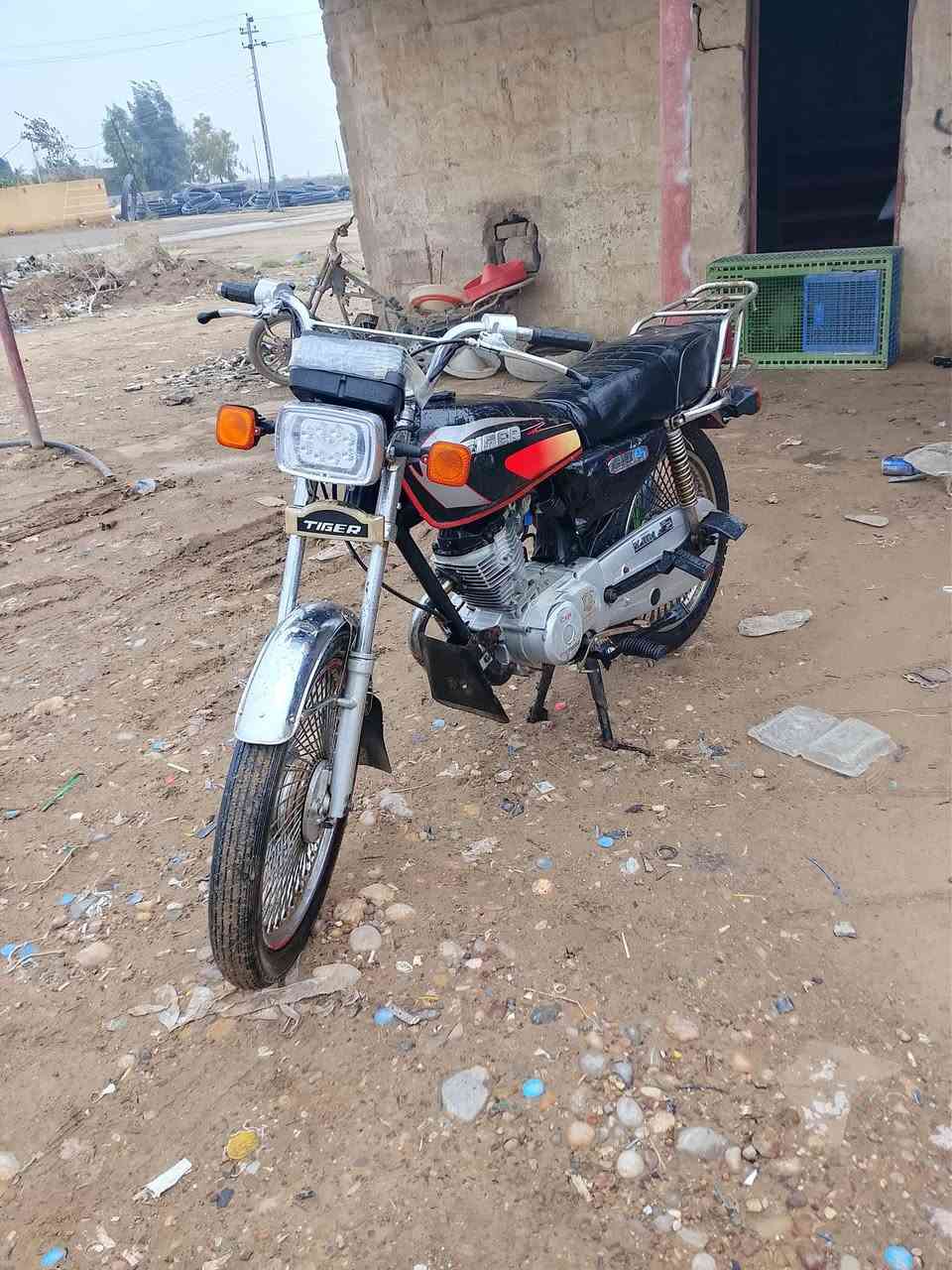 دراجه للبيع تايجر موديل 18 مكان ديالى بهرزبدون ارواق***********
