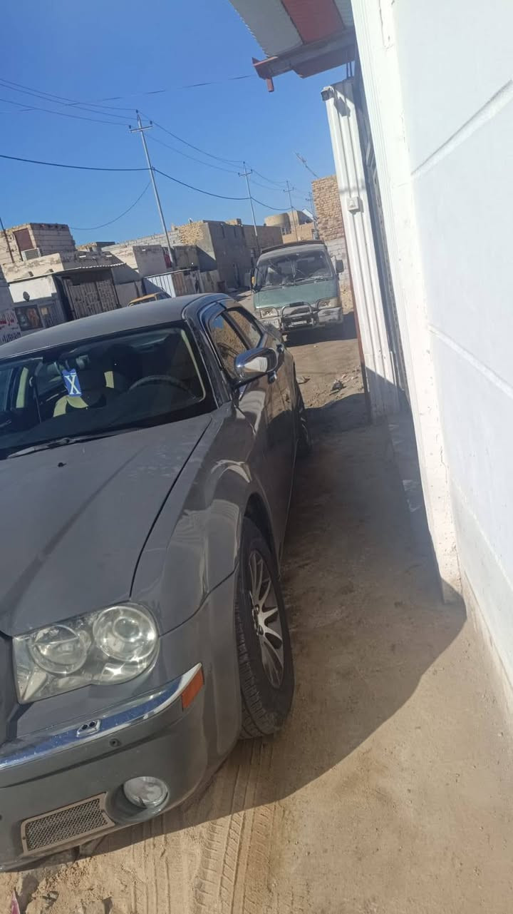 اوباما للبيع 2010 رقم بغداد تحويل انكليزي مكينه 3500 كير مكينه حداديه تبريد ثلج تخم تاير السياره جاهزه بيها جاملغ صبغ حزام جماليه السعر 80وبيها مجال مكاني ديوانيه *********** مكلف بلنشر
