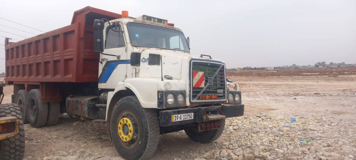 السلام عليكم فولفو ابو العلم مكينة12. 122.كير 4x4 مجموعة 14 تايرات نص عمر موديل79 رقم كربلاء دولي سنوية قلاب لل30 السعر 17 وبيهة مجال *********** ابو علوش
