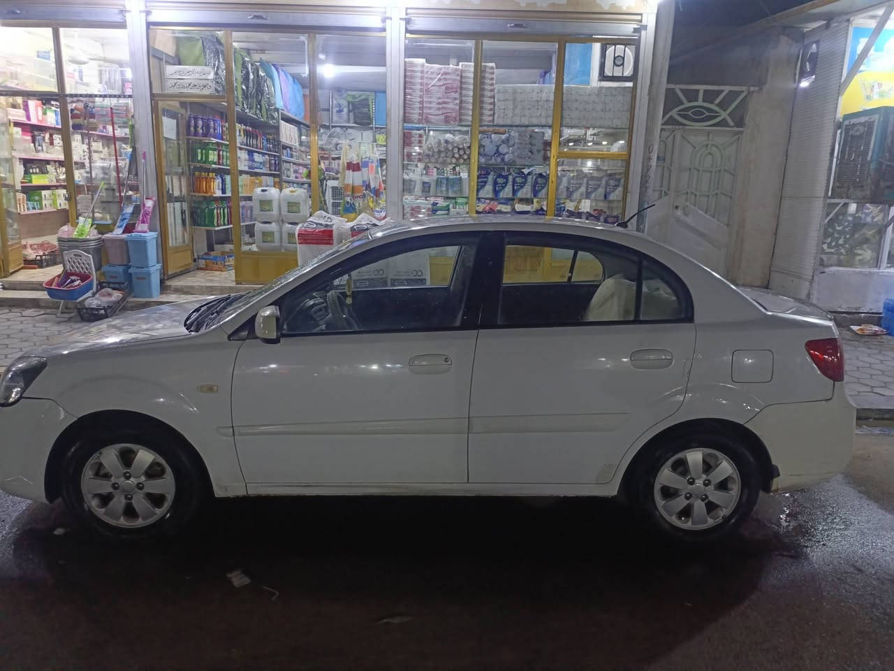 للبيع كيه ريو موديل 11 أوتماتيك محرك 1600 رقم  اربيل نكليزي مشروع وطني
بيهه ( جاملغ اماميه  جهة عبري  بي داخل  وبيهه جاملغ خلفي صبغ)مكان نجف
سعر 83وبيهه مجال شراي اتصل اوراسلني واتساب
((غير متواج عالفيس والماسنجر )) ***********
