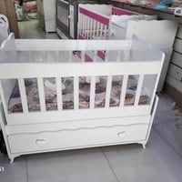 سرير اطفال • بدون عيب • قابل تفاوض