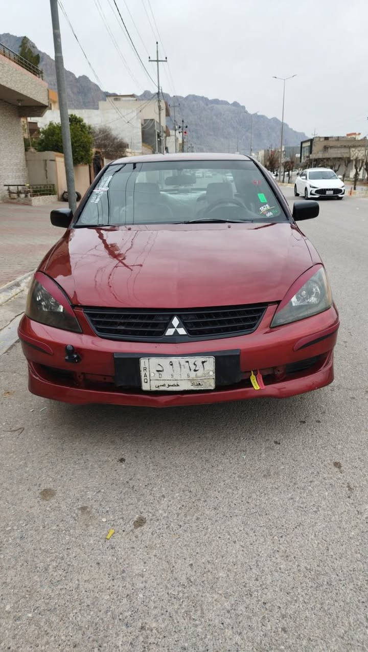 لانسەر فول سپۆرت بۆ فرۆشتن
ناوزەرد  مەکینەگەورەیە گێڕ توماتیکەو دەبڵ گێڕە
ئاوێنەکارەبای
تەبرید ساردو گەرم لەسەر سویچ
قفڵ مەرکەزی 
سەنەوی پلاستی ئەصڵی لەگەڵدایە بەشەرتی حاسیبەو ئەولیات بەشەرتی ئەوەی هەمو کوردوستانی پێ بگەڕێی
گێڕ و مەکینە و کارەبای بەشەرت
تونو تۆڵی بەشەرت تازە پێشیم کامل گۆڕیوە
سەیارەگە پێشو دواوەێ لێدانی پێوە نیە
کامل بۆیاغە لەسەر کاڵبونەوە بۆیاغ کراوە
بەشەرتی هەمو شتێک ئەی فرۆشم
شوێن سلێمانی
بۆزانیاری زیاتر 
***********
*********** شربازهير, السليمانية
