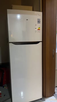 ال جي انفرتر • حجم وسط • ضمان ١٠ سنوات