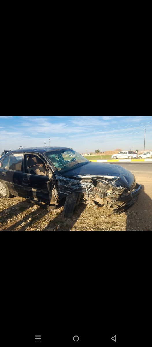 اوبل اوميكاه للبيع حادث
موديل 1991 لون ازرك نيلي سنوية 2030 كابون بانزين موجود شرط التحويل رقم *********** مكان سيارة كركوك ليلان .
